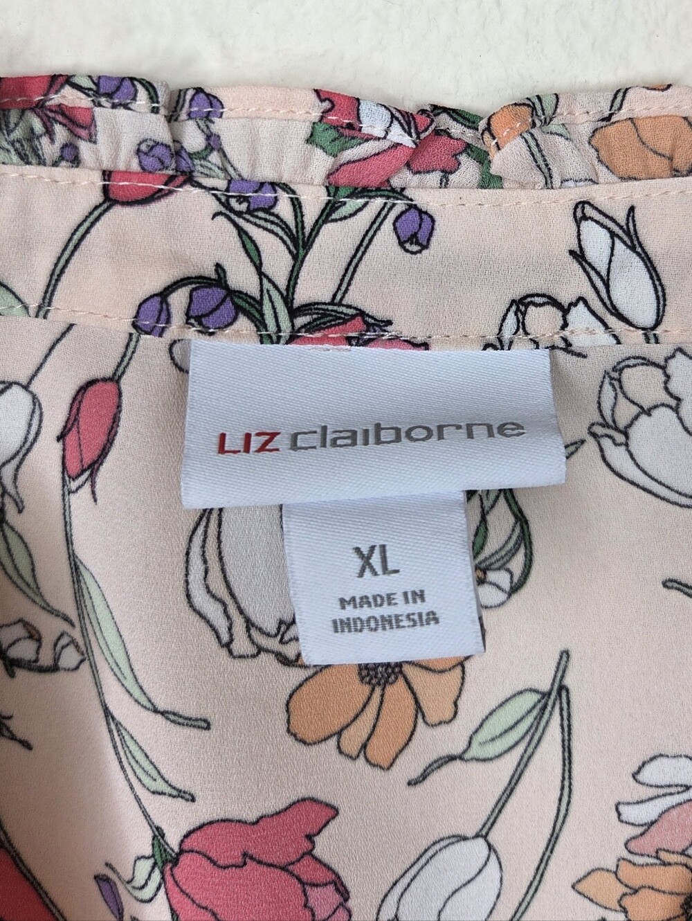 Liz Claiborne Floral Flutter Sleeve Blouse XL Pink Botanical Print Top Romantic - Picture 3 of 7